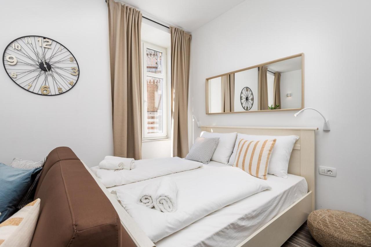 Apartments Harbour View Rijeka Dış mekan fotoğraf