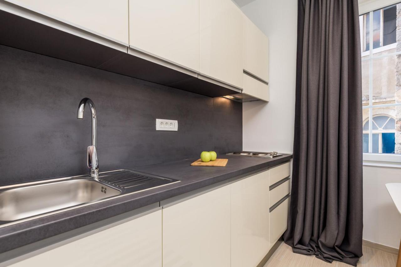 Apartments Harbour View Rijeka Dış mekan fotoğraf